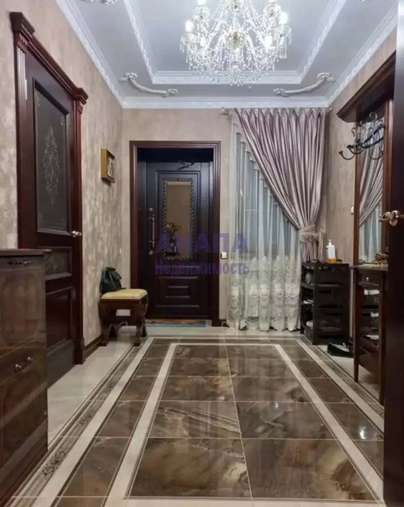 Прихожая