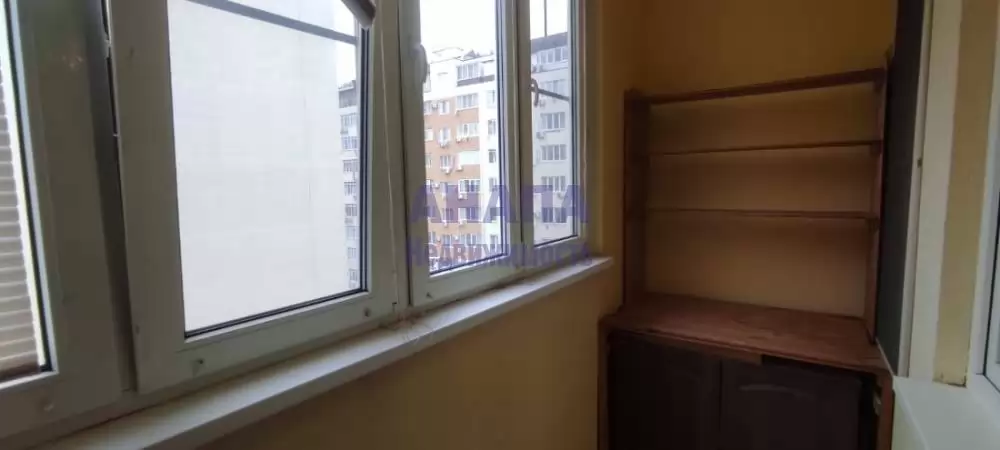 1 (2)