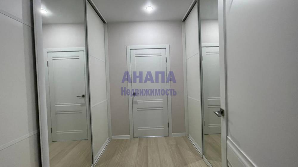 Гардеробная перед спальной