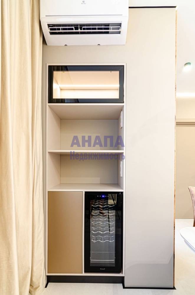 Винный шкаф