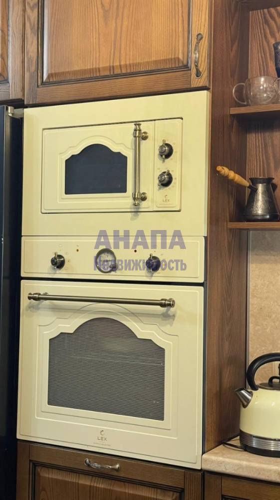 Фасад кухни - орех