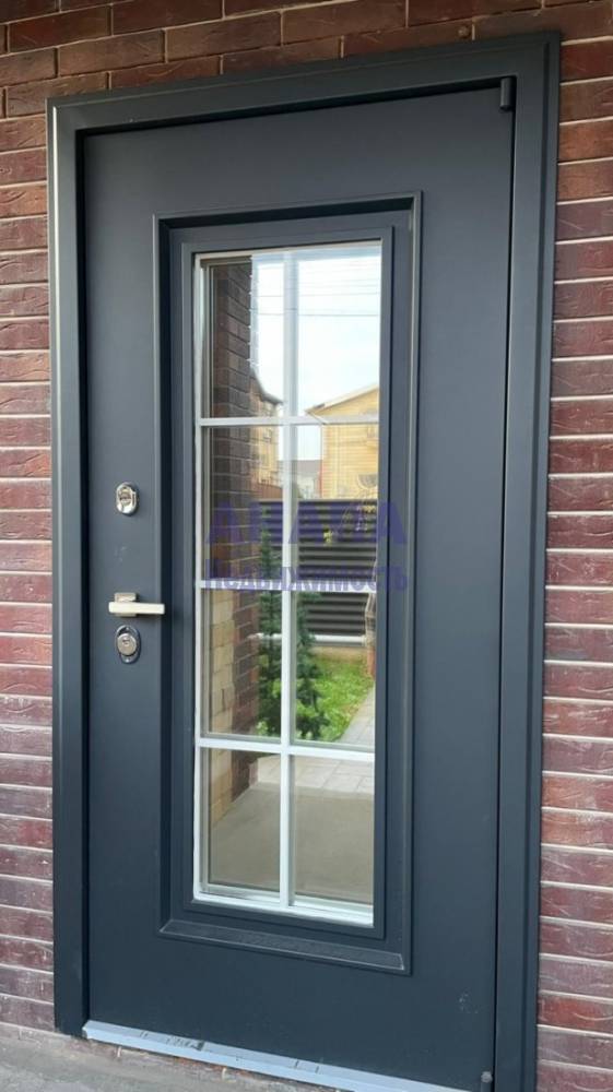 Входная дверь