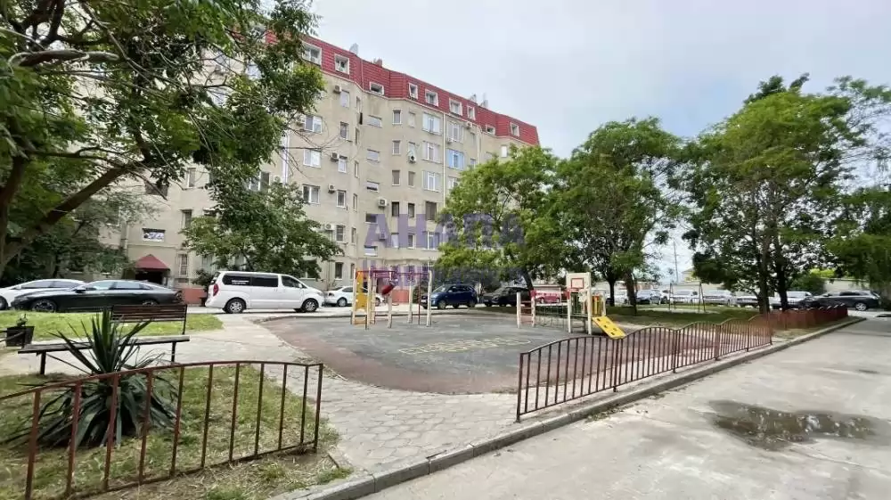 Двор